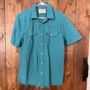 Cody James size medium shirt